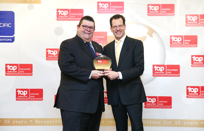 Wayne_Top_Employer_Award_710x456